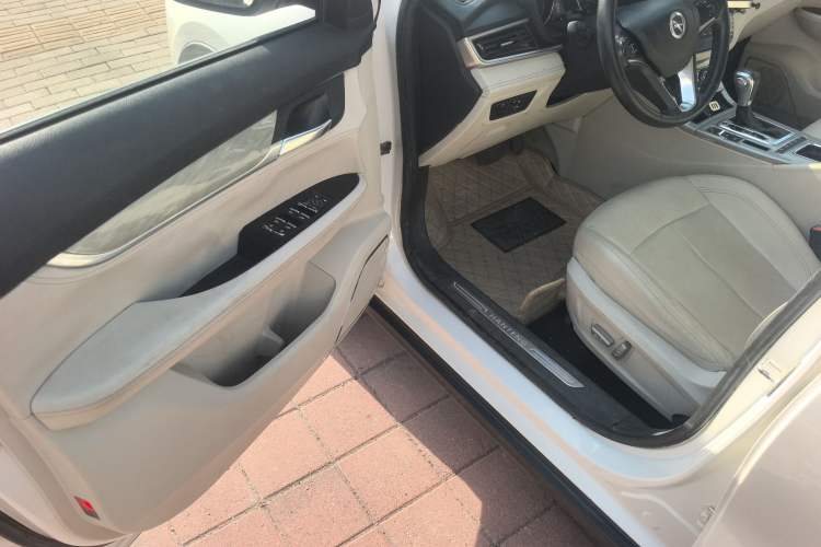 Used Hanteng X5 2018 1.5T CVT Luxury Edition
