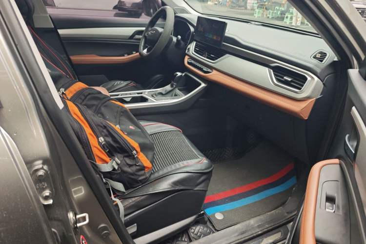 Used Geely Auto Vision X6 2020 1.4T CVT Luxury Edition Right Front Seat