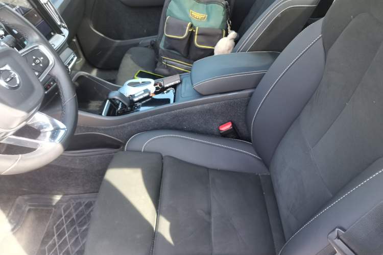 Used Volvo XC40 New Energy 2023 Long-Range Version Left Front Seat