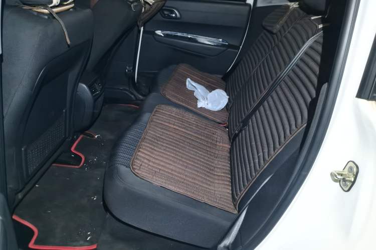 Used Peugeot 3008 2016 2.0L Automatic Classic Edition Left Rear Seat