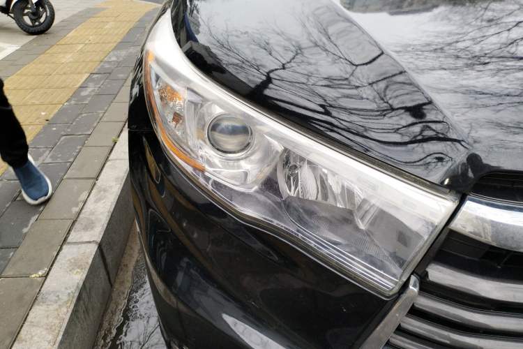 Used Toyota Highlander 2015 2.0T Four-Wheel Drive Luxury Edition 7-Seater
