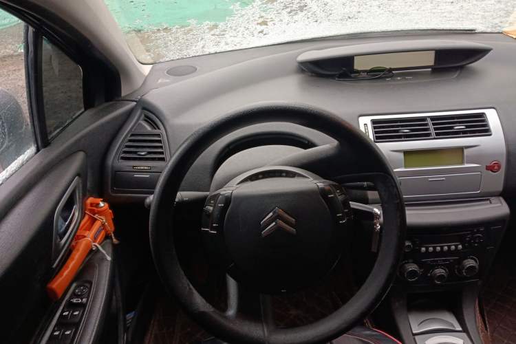 Used Citroen C-Quatre 2011 Sedan 1.6L Manual Fashion Edition Steering Wheel