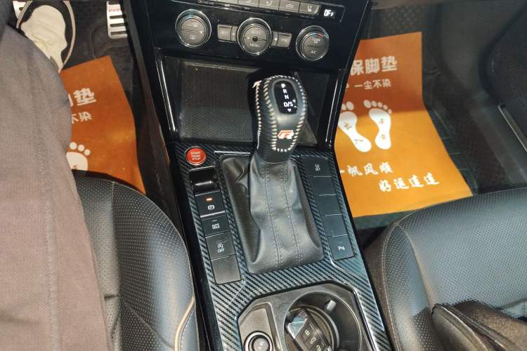 Used Volkswagen Passat 2019 380TSI Luxury Edition China VI Standard