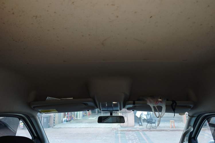 Used SAIC MAXUS Xintu V80 2023 2.0T AMT Classic Aoyuntong Long Wheelbase Mid-Height 6/7/8/9-Seater