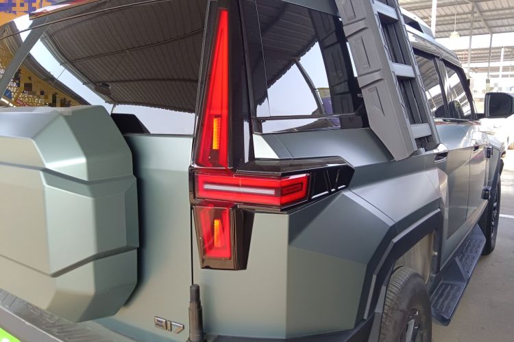 Used Brave warrior 917 2023 Range-Extended Base Model
