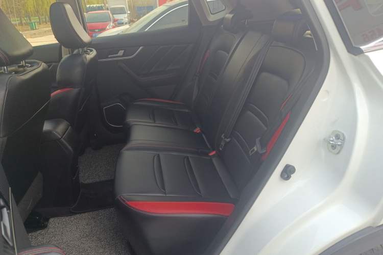 Used Venucia T60 2020 1.6L CVT Smart Drive Version China VI Standard