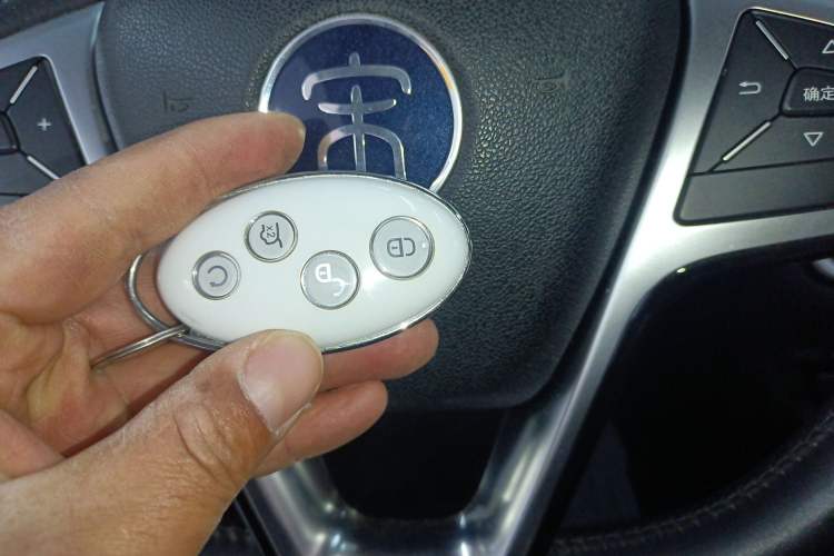 Used BYD Song MAX 2019 1.5T Automatic Smart Connect Ruiyi Sunroof Model 7 Seats China V Emission Standard