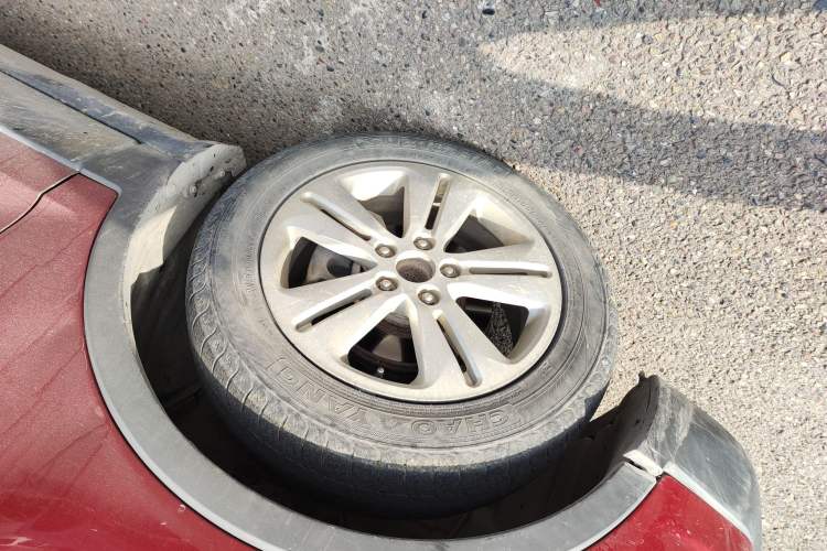 Used Oshan CX70 2016 1.6L Manual Comfort Model