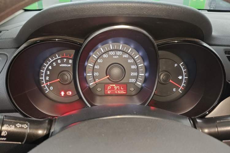 Used Kia K2 2015 Sedan 1.4L Automatic GLS Instrument Cluster