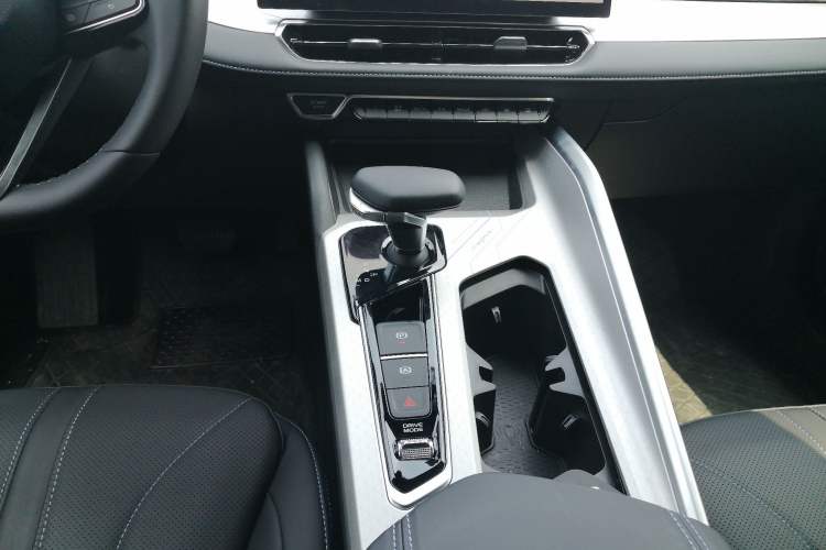 Used Geely Auto Preface 2025 Dongfang Yao 1.5TD Kunlun Edition