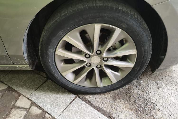 Used Buick GL6 2019 18T 6-Seater Connected Luxury Version China VI Standard