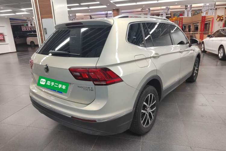 Used Volkswagen Tiguan L 2018 330TSI Automatic Two-Wheel Drive Luxury Edition