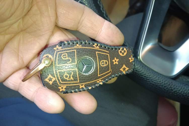 Used Mercedes-Benz C-Class 2016 C 200 L Sport Edition Vehicle Key