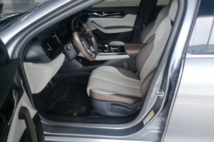 Used BYD Qin PLUS 2024 HONOR Edition DM-i 55KM Leading Model