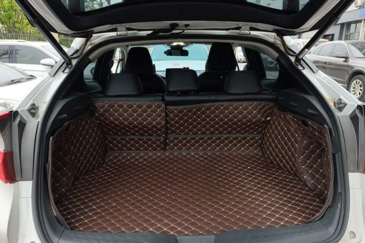 Used Toyota IZOA 2021 2.0L Yixing Version
