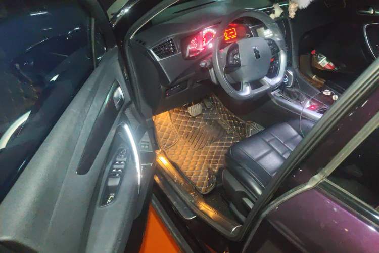 Used DS 6 2016 1.6T Elegant Edition THP160
