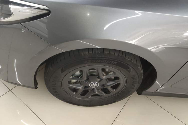 Used BYD Qin PLUS 2025 DM-i Smart Drive 55KM Leading Model Exterior 4