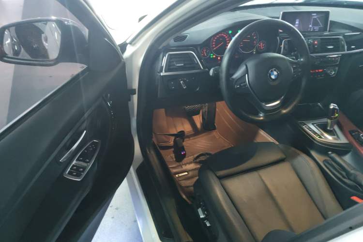 Used BMW 3 Series 2018 320Li Fashion Model
