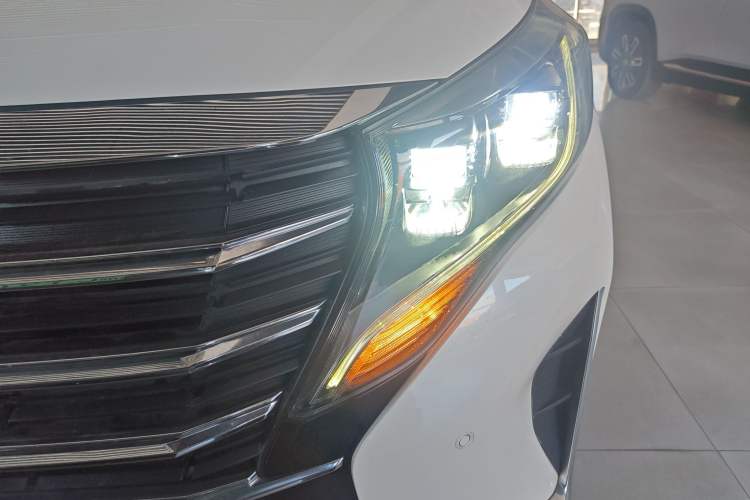 Used GAC Trumpchi M8 2021 Lingxiu Series 390T Deluxe Edition