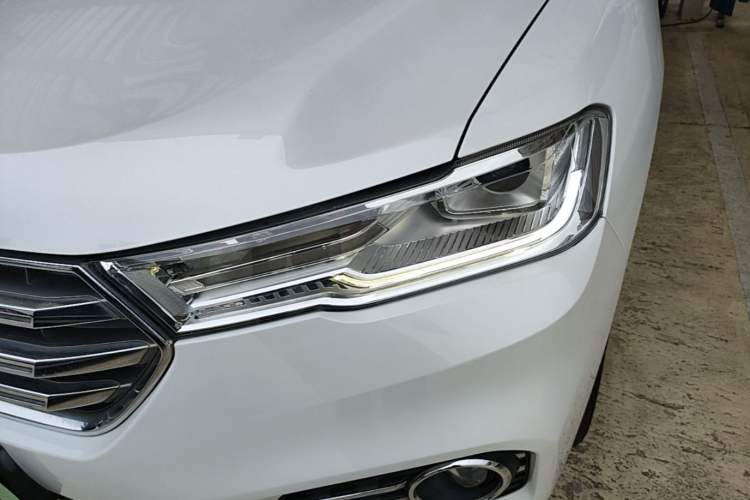 Used Haval H6 2017 Blue Label 2.0T Automatic Two-Wheel Drive Smart Edition