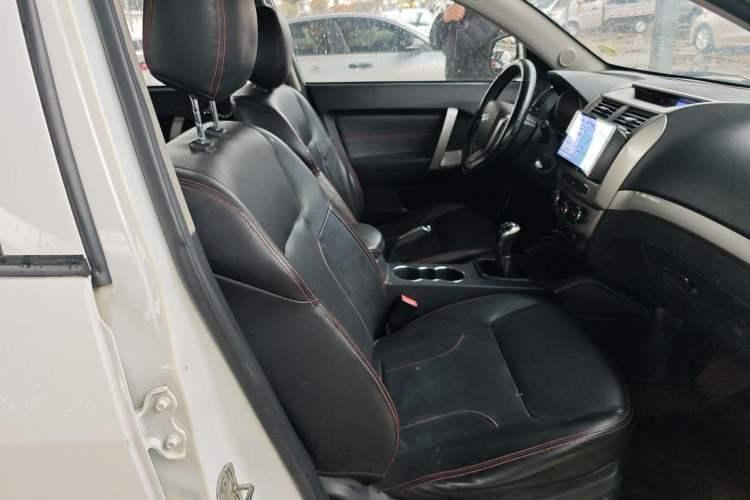 Used Geely Auto GX7 2015 Classic Edition 1.8L Manual Elite Model China IV