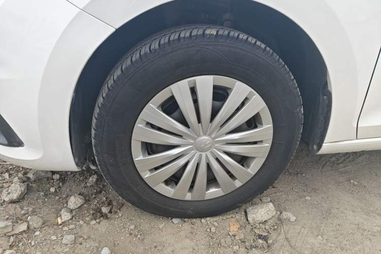 Used Volkswagen Santana 2021 1.5L Automatic Fashion Edition Exterior 4