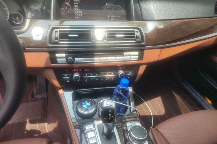 Used BMW 5 Series 2017 535Li Leading Model
