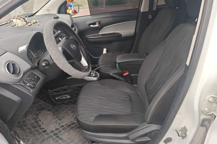 Used CHANGAN Benni E-Star 2021 National Edition Xin Yue Version Lithium Iron Phosphate (31.86 kWh)