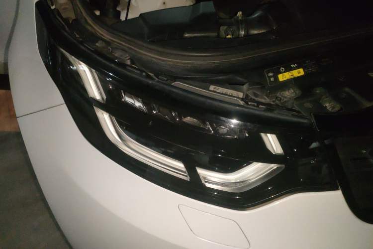 Used Land Rover Discovery 2018 3.0 SC V6 SE