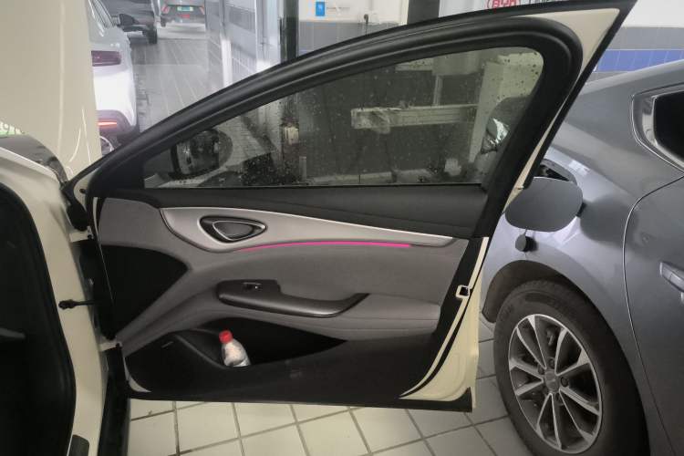 Used BYD Seal 07 DM-i 2025 Intelligent Driving Version DM-i 1.5L 125 km Prestige Edition
