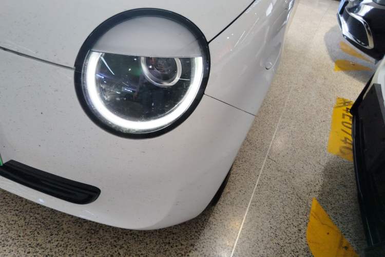 Used CHANGAN NEVO Lumin 2025 205 km Xiangqin Version
