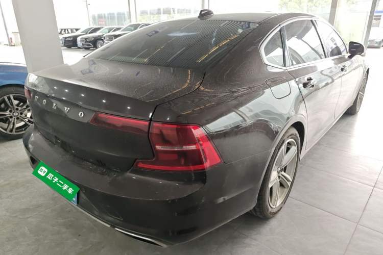 Used Volvo S90 2017 T4 Zhiyuan Edition