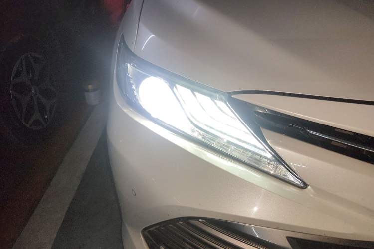 Used Toyota Camry 2019 2.5G Luxury Edition China VI Standard