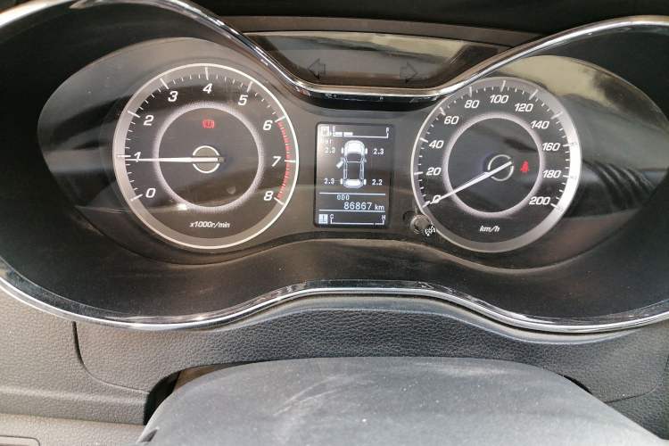 Used Baojun 560 2016 1.5T Manual Luxury Model