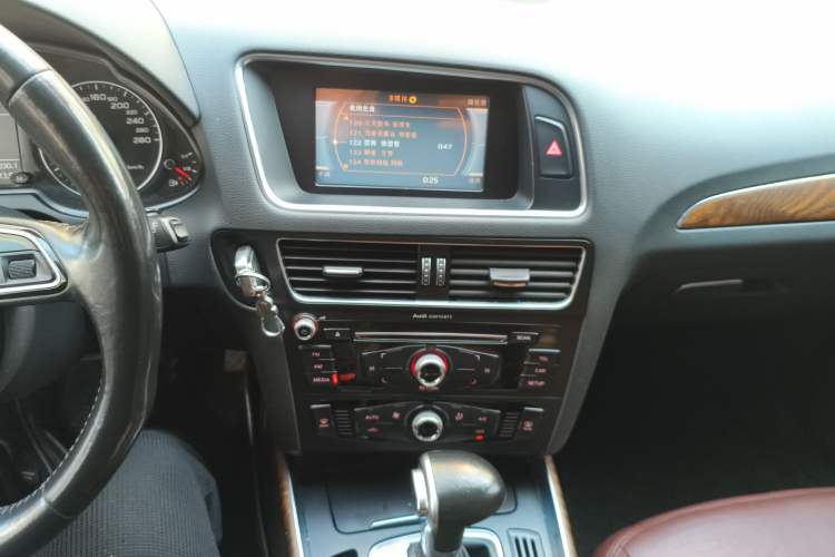 Used Audi Q5 2015 40 TFSI Trendy Edition