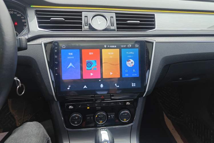 Used Volkswagen Passat 2016 330TSI DSG Luxury Edition