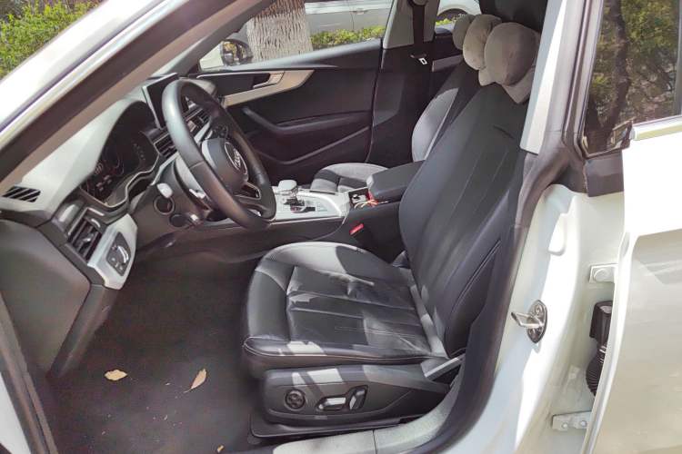 Used Audi A5 2019 Sportback 45 TFSI Fashion Model Left Front Seat