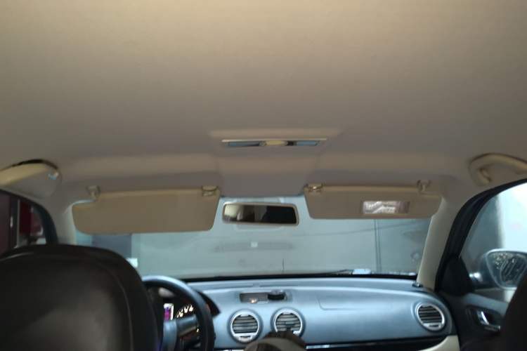 Used Volkswagen Lavida 2011 1.6L Manual Joy Version
