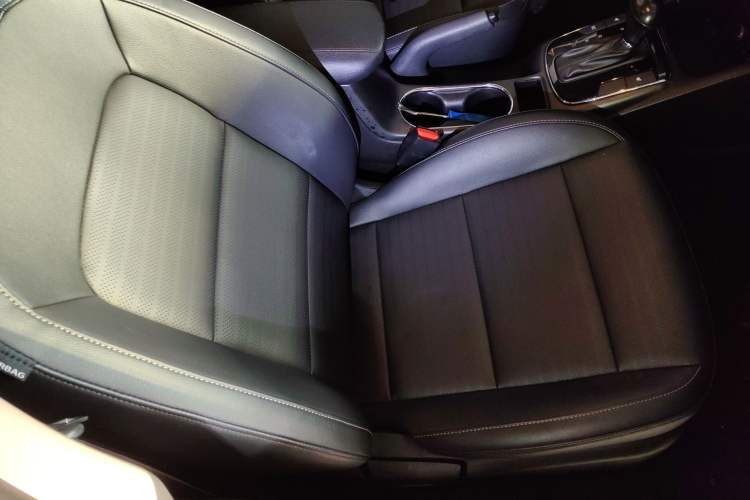 Used Kia K3 2017 1.6L Automatic 15th Anniversary Special Edition GLS Right Front Seat