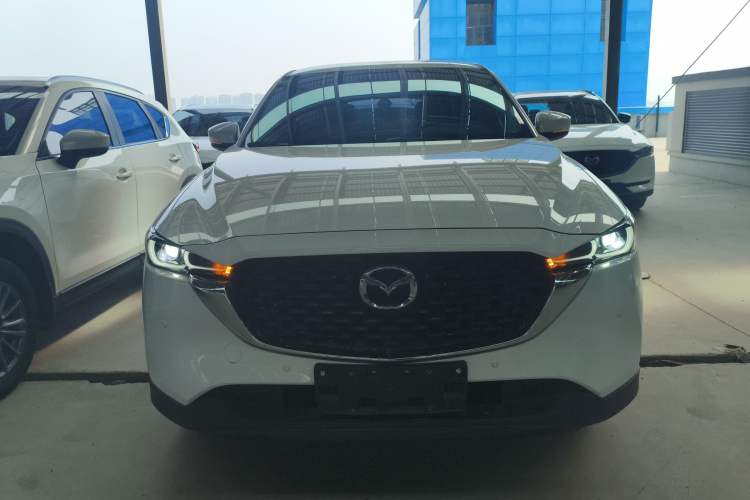Used Mazda CX-5 2024 2.0L Automatic Two-Wheel Drive ZhiShang Version Front