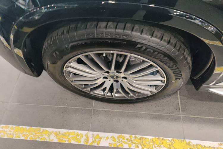 Used Mercedes-Benz GLC 2024 Refreshed GLC 300 L 4MATIC Dynamic Version 5 Seats
