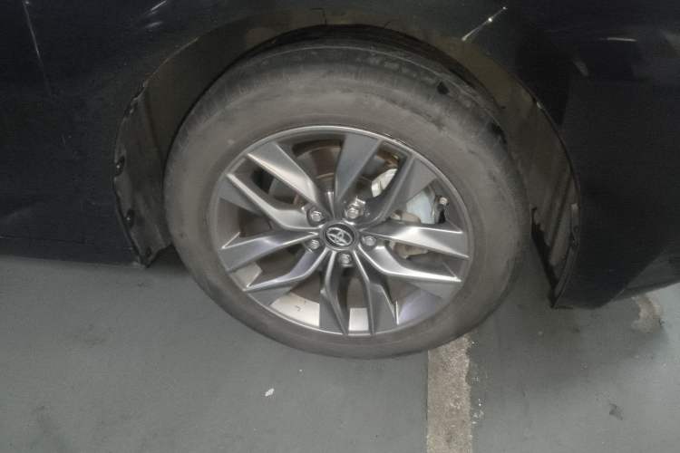 Used Toyota Avalon 2019 2.0L Luxury Edition China VI Standard