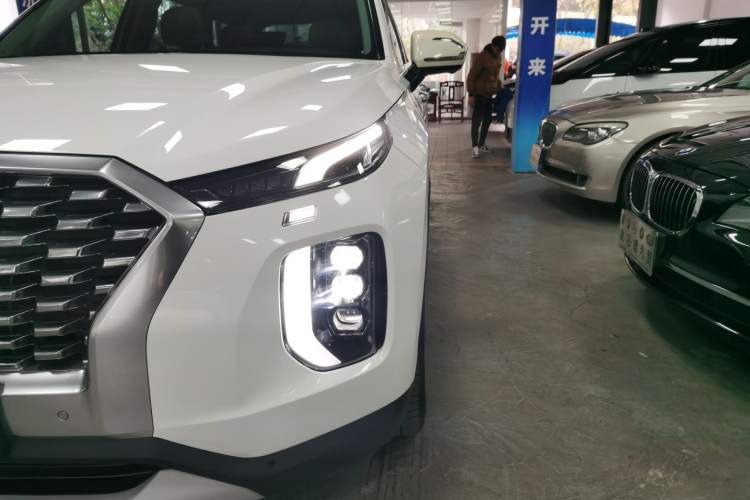 Used Hyundai Palisade 2021 3.5L Automatic 4x4 GLS