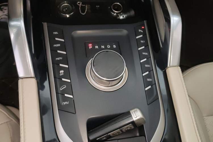 Used Zotye T700 2017 1.8T Dual-Clutch Prestige Model
