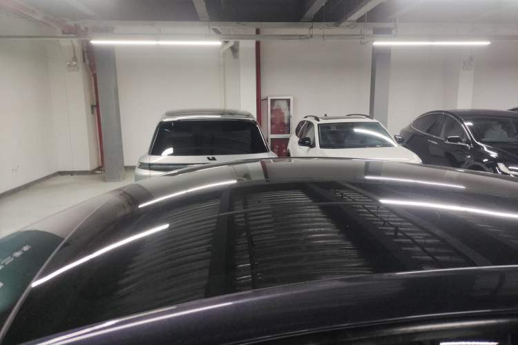 Used Tesla Model Y 2024 Rear-Wheel-Drive Version
