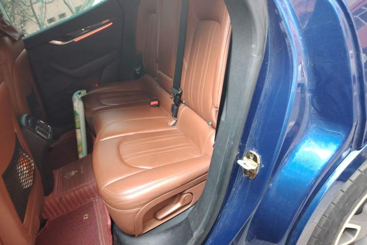 Used Maserati Levante 2016 3.0T Standard Edition Left Rear Seat