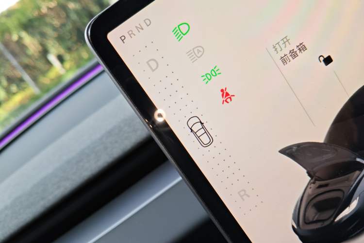 Used Tesla Model 3 2023 Rear-Wheel-Drive Version
