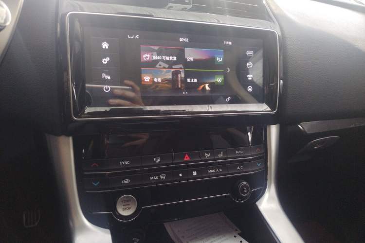 Used Jaguar F-PACE 2018 2.0T Four-Wheel Drive Urban Luxury Edition
