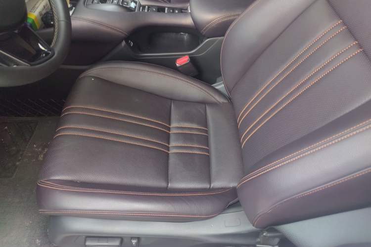 Used Honda ZR-V 2023 2.0L eHEV Sharp - Deluxe Edition
