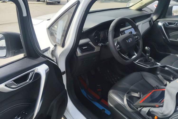 Used Geely Auto Vision X3 2020 1.5L Manual Elite Edition
